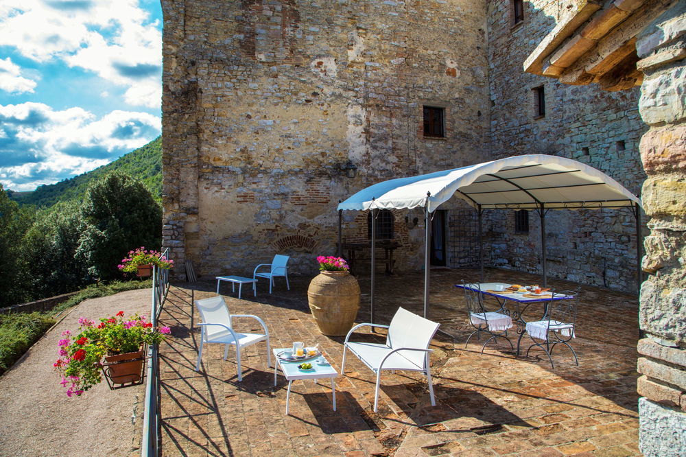 Aparthotel Castello Valenzino Pierantonio Exteriér fotografie