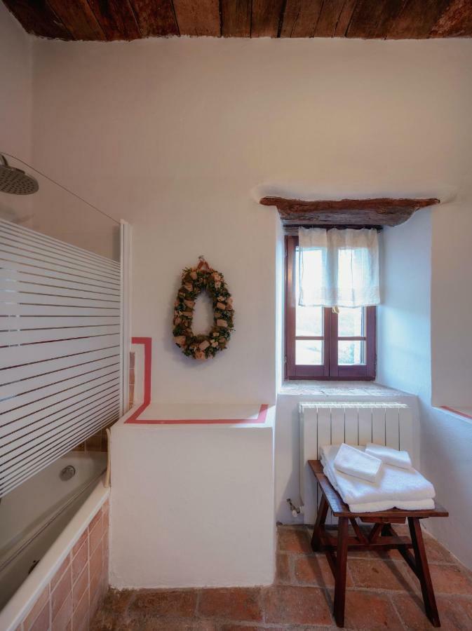 Aparthotel Castello Valenzino Pierantonio Exteriér fotografie